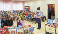 Pachnąca biblioteka Joanny Krzyżanek (link otworzy duże zdjęcie)