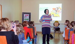 Pachnąca biblioteka Joanny Krzyżanek (link otworzy duże zdjęcie)