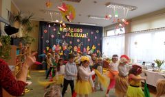 Rodzinna Palma Wielkanocna (link otworzy duże zdjęcie)