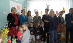 Rodzinna Palma Wielkanocna (link otworzy duże zdjęcie)