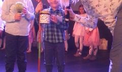 Wiosenne muzykowanie przedszkolaków (link otworzy duże zdjęcie)