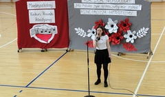 Najmłodsi gnieźnianie zaśpiewali o Polsce (link otworzy duże zdjęcie)