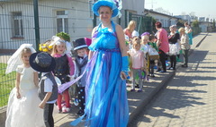 Pokaz mody ekologicznej (link otworzy duże zdjęcie)