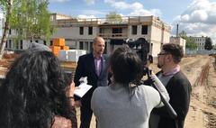 Budowa bloków przy ul. P. Cymsa - konferencja prasowa (link otworzy duże zdjęcie)
