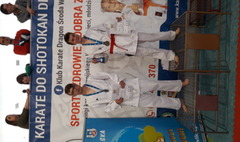 Udany start karateków z Inochi Gniezno podczas Dragon Cup (link otworzy duże zdjęcie)