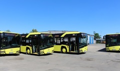MPK z nowymi autobusami (link otworzy duże zdjęcie)