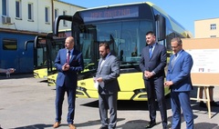 MPK z nowymi autobusami (link otworzy duże zdjęcie)