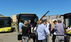 MPK z nowymi autobusami (link otworzy duże zdjęcie)