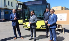 MPK z nowymi autobusami (link otworzy duże zdjęcie)