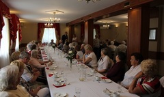 Odznaczenia Stowarzyszenia Dzieci Wojny (link otworzy duże zdjęcie)