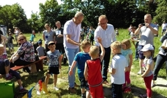 Rodzinne popołudnie na sportowo (link otworzy duże zdjęcie)