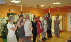 Sceniczny prezent dla najmłodszych (link otworzy duże zdjęcie)