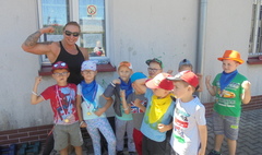 Dzień Dziecka u „Polnych Kwiatów” (link otworzy duże zdjęcie)