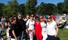 Barwny festyn integrujący całe rodziny (link otworzy duże zdjęcie)