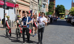 IX Ogólnopolski Zlot Szkół im. Powstańców Wielkopolskich (link otworzy duże zdjęcie)