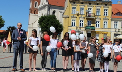 IX Ogólnopolski Zlot Szkół im. Powstańców Wielkopolskich (link otworzy duże zdjęcie)
