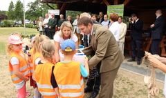 Najmłodsi gnieźnianie zebrali 63 tony surowców wtórnych (link otworzy duże zdjęcie)