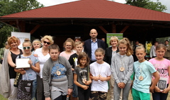 Najmłodsi gnieźnianie zebrali 63 tony surowców wtórnych (link otworzy duże zdjęcie)