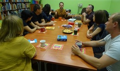 Człowiek kontra obcy – próba kontaktu (link otworzy duże zdjęcie)