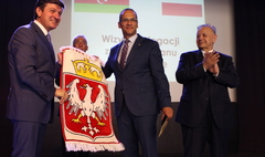 Upamiętnili polskich architektów, którzy ukształtowali oblicze Baku (link otworzy duże zdjęcie)