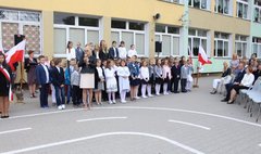 Zakończenie roku szkolnego 2017/2018 (link otworzy duże zdjęcie)