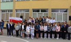 Zakończenie roku szkolnego 2017/2018 (link otworzy duże zdjęcie)