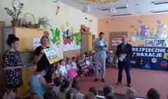 Bezpieczne wakacje Leśnych Ludków (link otworzy duże zdjęcie)