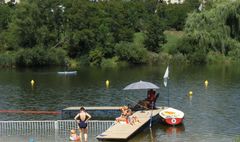 Spędzasz lato w naszym mieście? Przyjdź na plażę! (link otworzy duże zdjęcie)