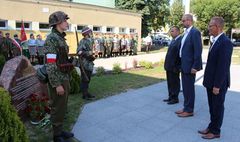 Gnieźnianie upamiętnili powstańców warszawskich (link otworzy duże zdjęcie)