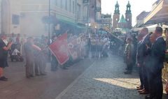 Gnieźnianie upamiętnili powstańców warszawskich (link otworzy duże zdjęcie)