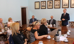 Awanse zawodowe gnieźnieńskich nauczycieli (link otworzy duże zdjęcie)