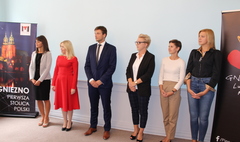 Awanse zawodowe gnieźnieńskich nauczycieli (link otworzy duże zdjęcie)