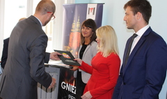 Awanse zawodowe gnieźnieńskich nauczycieli (link otworzy duże zdjęcie)