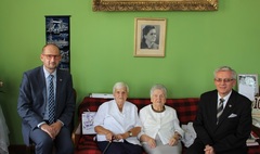 Dwieście lat dla pani Bolesławy Karpińskiej (link otworzy duże zdjęcie)