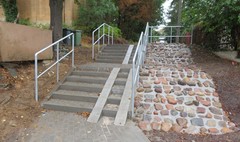 Schody przy ul. Strumykowej