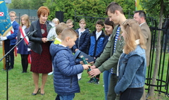 Uczniowie SP5 kolejnymi strażnikami Dębu Wolności