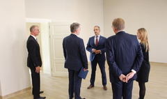 Stary Ratusz na zakończenie rewitalizacji (link otworzy duże zdjęcie)