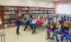 Spotkanie autorskie z Małgorzatą Strękowską-Zarembą (link otworzy duże zdjęcie)