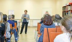 Spotkanie autorskie z Grażyną Bąkiewicz (link otworzy duże zdjęcie)