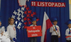 Sto polnych kwiatów na stulecie niepodległości Polski (link otworzy duże zdjęcie)