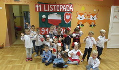 Mali Przyrodnicy pamiętali o Święcie Niepodległości