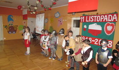 Mali Przyrodnicy pamiętali o Święcie Niepodległości (link otworzy duże zdjęcie)