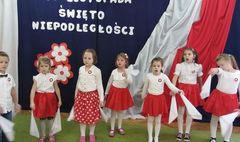 „Wolność jest konieczna do szczęścia…” (link otworzy duże zdjęcie)