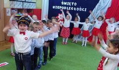 „Wolność jest konieczna do szczęścia…” (link otworzy duże zdjęcie)