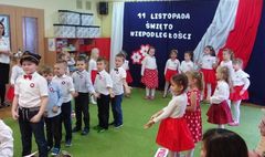 „Wolność jest konieczna do szczęścia…” (link otworzy duże zdjęcie)