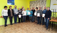 Seniorzy na strzelnicy