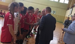 Mistrzostwa Gniezna w piłce ręcznej dziewcząt szkół podstawowych (link otworzy duże zdjęcie)