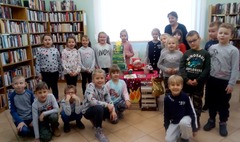 Pracownia św. Mikołaja w bibliotece