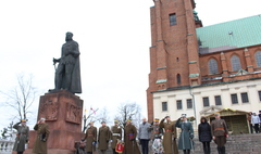 Sto lat Pułku Ułanów Wielkopolskich (link otworzy duże zdjęcie)