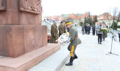 Sto lat Pułku Ułanów Wielkopolskich (link otworzy duże zdjęcie)